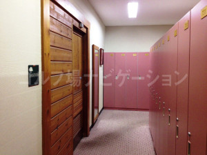 g_locker_room_2