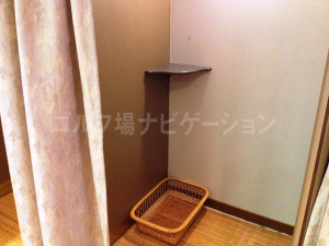 bath_room_3