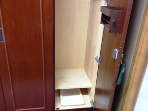 locker_room_5