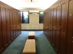 tojo_pine_locker_room_2