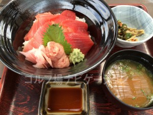 本マグロ丼。築地「やま幸」直送の本マグロだそうです。