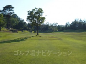 セカンドは打ち上げ。距離感に注意。