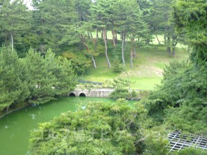 カート道から右手の景観