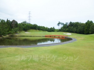 セカンドは池越え（Bグリーンの場合）