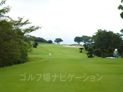 天気があまり良くなかったので奥に微かにしか海が見えませんでしたが晴れたら絶景でしょうね。