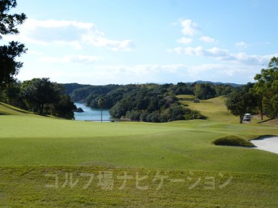 6番ホール「見返り美人のホール」。あまりに綺麗で何度も見返りました（笑）